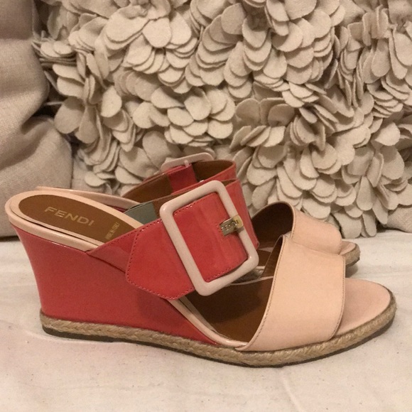Fendi Wedge - Picture 2 of 5